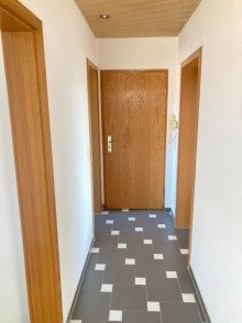 Bild... Anlage oder Selbstnutzung: Gem�tliche Dachgeschosswohnung - Keller - Nebengelass....