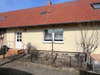 Hauptbild 70 Meter zum See: Solides Reihenhaus - vielseitig nutzbar - Grundstück ca. 1.200 m²....