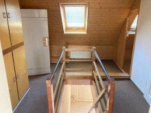 IMG_7484 Vielseitig nutzbar: Reihenhaus mit Nebengeb�ude - Garage - Stellfl�chen �berdacht