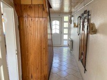 IMG_7447 Vielseitig nutzbar: Reihenhaus mit Nebengeb�ude - Garage - Stellfl�chen �berdacht