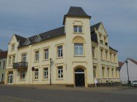 Hauptbild Zentral: Dachgeschosswohnung mit Einbauk�che - Stellplatz vorhanden...