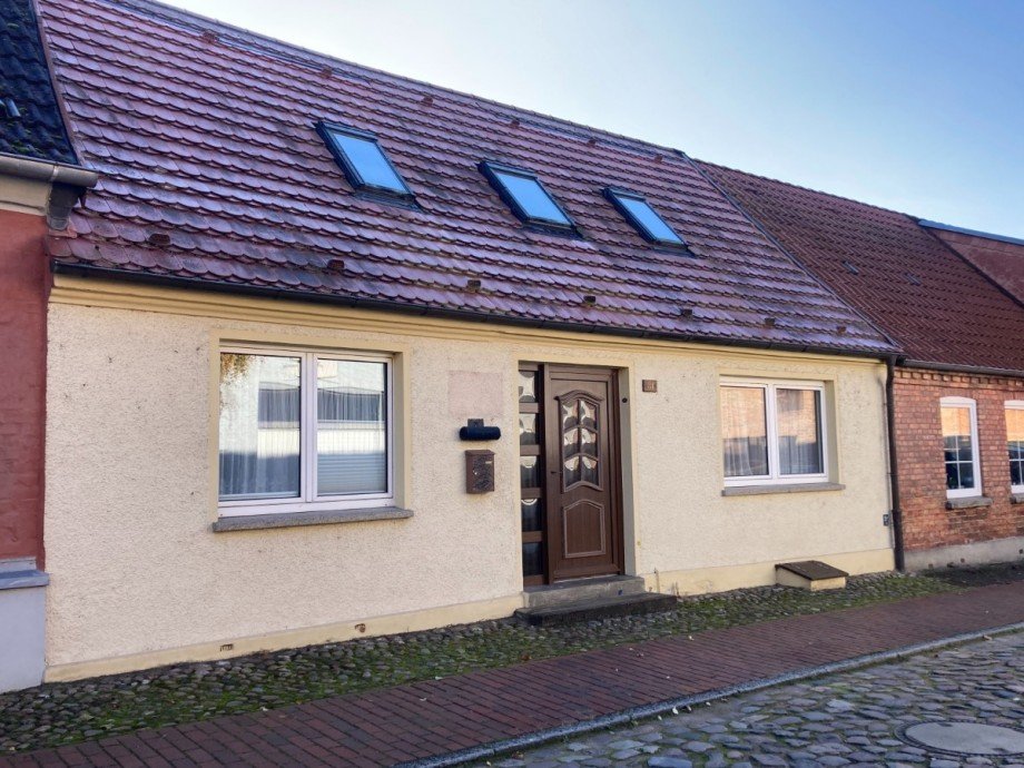 IMG_8045 Reihenmittelhaus Neukalen