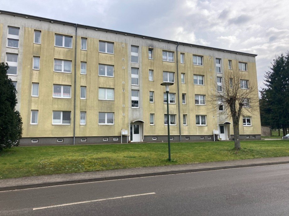 Bild... Etagenwohnung Basedow