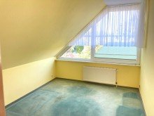 Bild... Markanter Klinkerbau unweit der M�ritz - Garage - Carport - weitl�ufiges Grundst�ck....