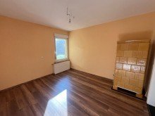 IMG_1720 Sofort nutzbar: Solides Einfamilienhaus - Einbauk�che - Kachel�fen - Nebengeb�ude - Carport....