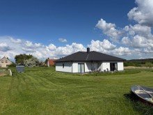 image10 Randlage: Neuwertiger Bungalow - Energie A+ - 5 Zimmer - 2 Badezimmer - Einbauk�che.....