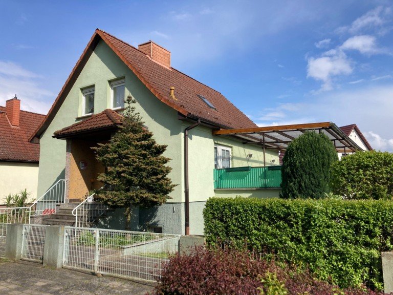 Ansicht Malchin Einfamilienhaus Einfamilienhaus mit Vollkeller und Garage - Terrasse mit S�dwestausrichtung......