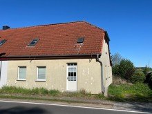 IMG_1665 Haush�lfte mit Potential - See fu�l�ufig - Waren/M�ritz ca. 15 km....