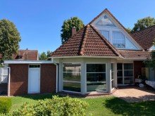 Bild... Markanter Klinkerbau unweit der M�ritz - Garage - Carport - weitl�ufiges Grundst�ck....