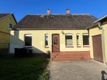 IMG_1707 Sofort nutzbar: Solides Einfamilienhaus - Einbauk�che - Kachel�fen - Nebengeb�ude - Carport....