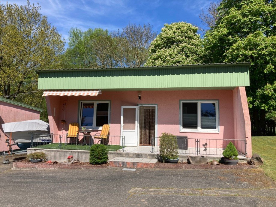 Bild... Mehrfamilienhaus Basedow