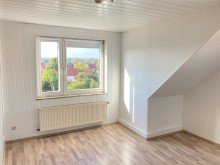 Bild... Anlage oder Selbstnutzung: Gem�tliche Dachgeschosswohnung - Keller - Nebengelass....